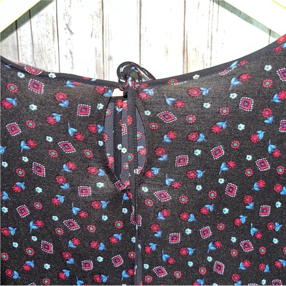 Loft Black Floral Blouse - Picture 5 of 6